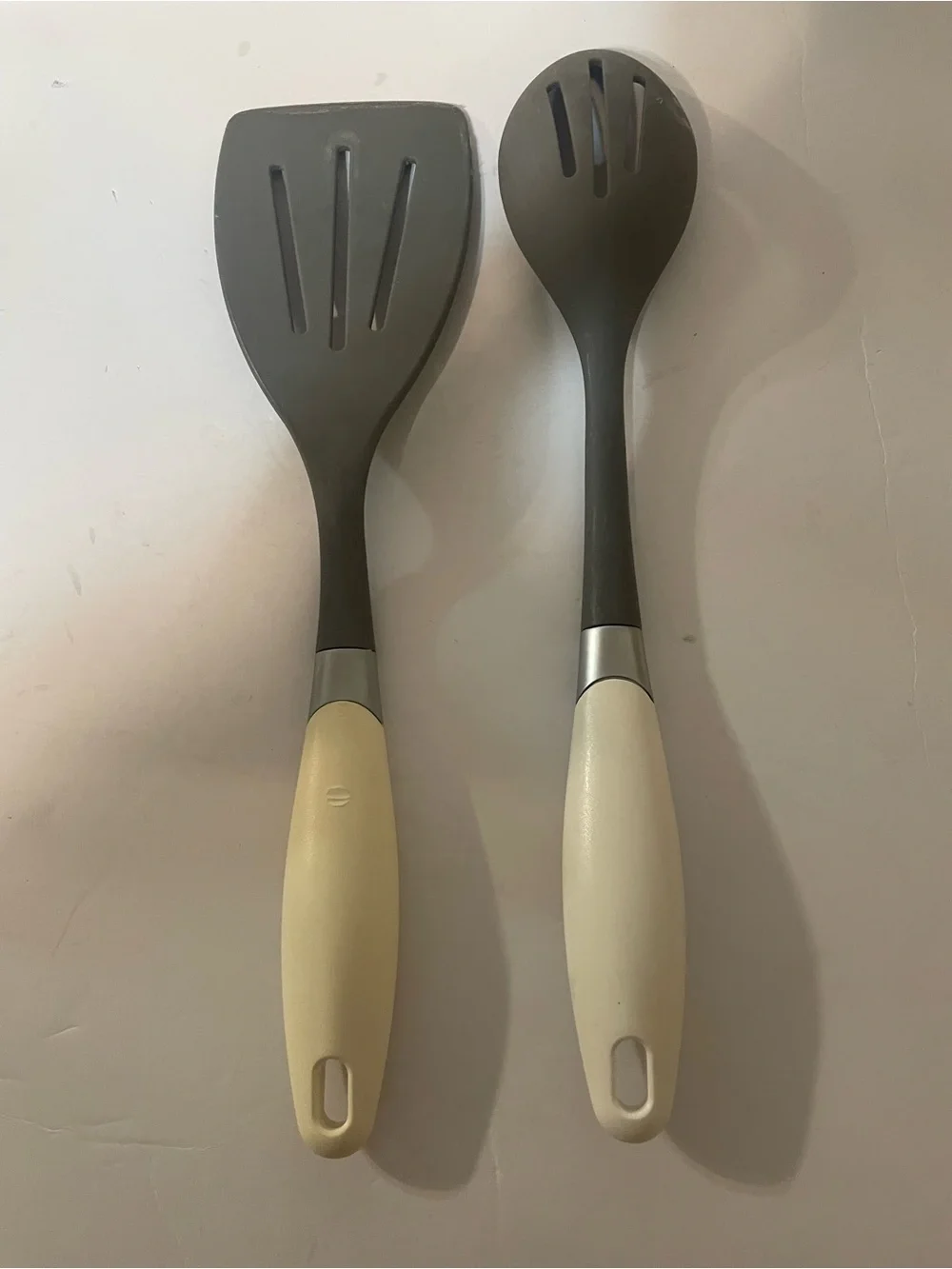 Ekco Nylon Gray and yCream Slotted Turner Spatula and Spoon Set